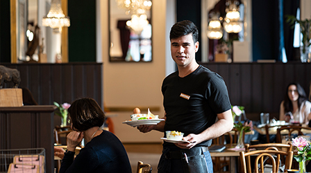 Neues Café-Konzept in der Wörthstraße 17 – mit Service am Platz