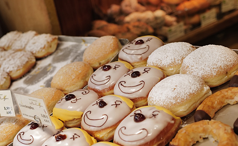 Clown-Krapfen der Bäckerei Neulinger – Aktion für die Klinik-Clowns
